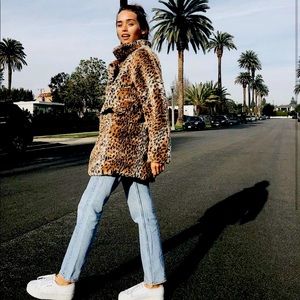 CHEETAH PRINT OVERSIZED FAUX FUR COAT BRANDY MELVILLE